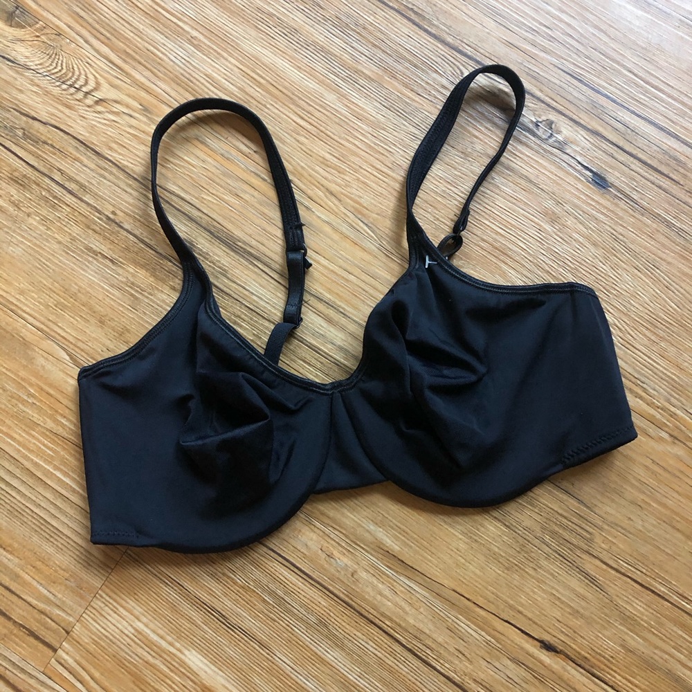 Warner’s Black Bra